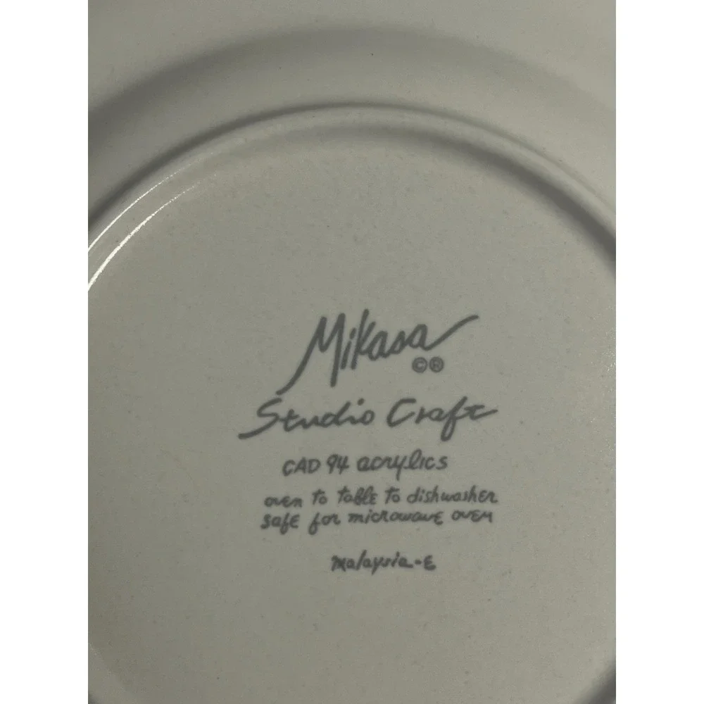 Mikasa Studio Craft CAD 94 Acrylics Salad Plate 8 3/8